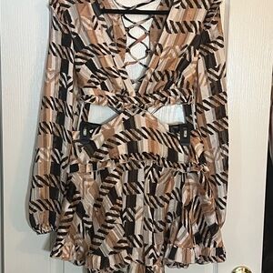 NWT-Fashion Nova Taupe and Black Romper